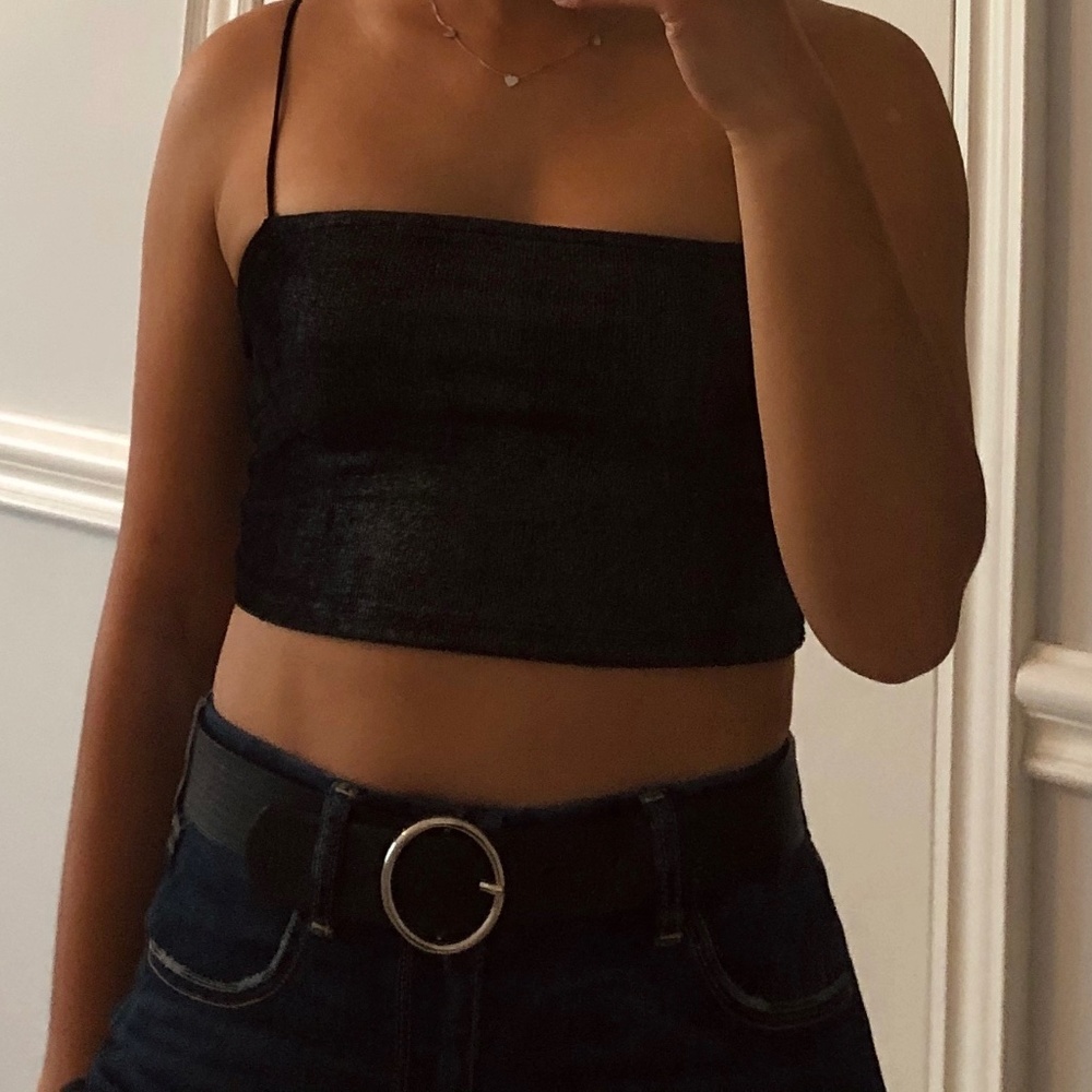 BRAND NEW Garage Crop Top